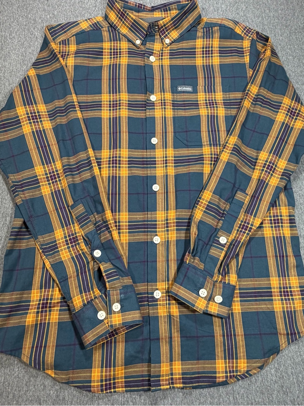 Columbia Green and Orange/Mustard Yellow Button Up Plaid Mens Medium Cotton